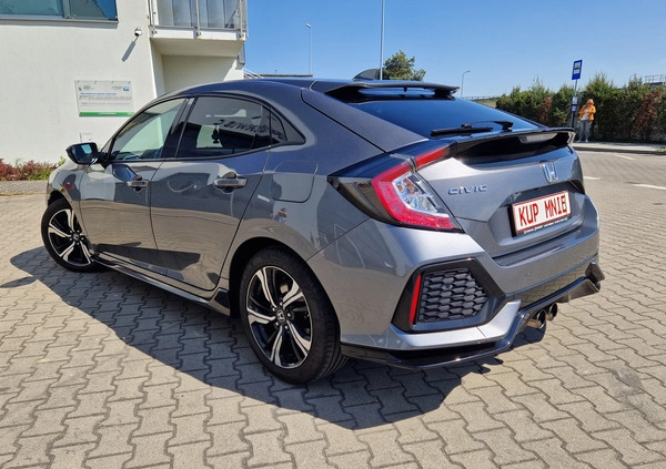 Honda Civic cena 72500 przebieg: 121000, rok produkcji 2017 z Świnoujście małe 379